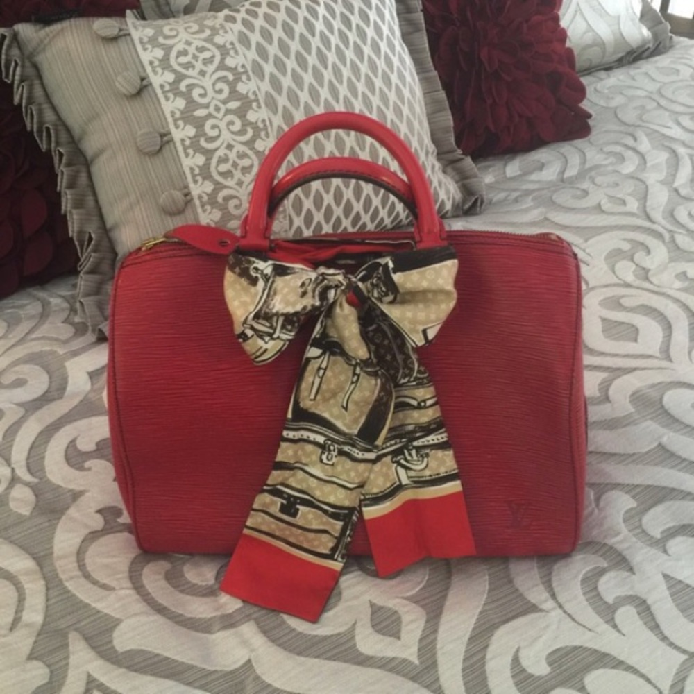 Louis Vuitton Speedy 30 vintage red